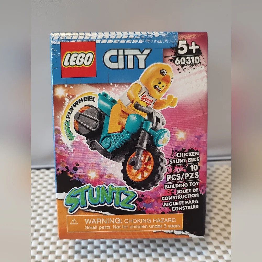 Lego City 60310 Stuntz Chicken Stunt Bike Minifigure Building Toy